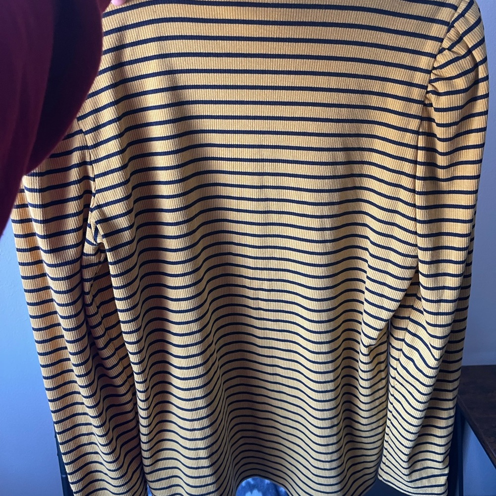 Talbots Yellow & Black Striped Turtleneck Sweater
Medium - New without tags! - Picture 8 of 8